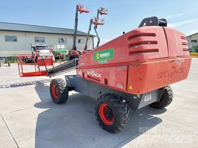 SkyJack SJ40T Construction - Others