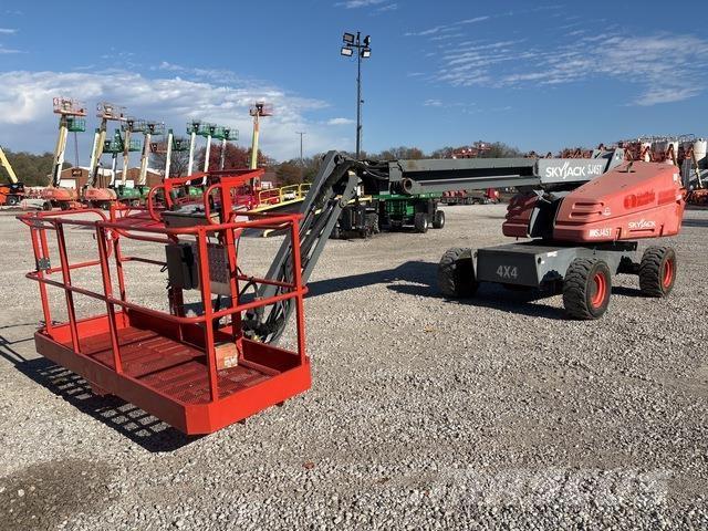 SkyJack SJ45T Telescopic boom lifts