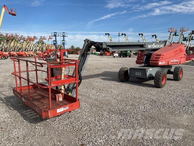 SkyJack SJ45T Telescopic boom lifts