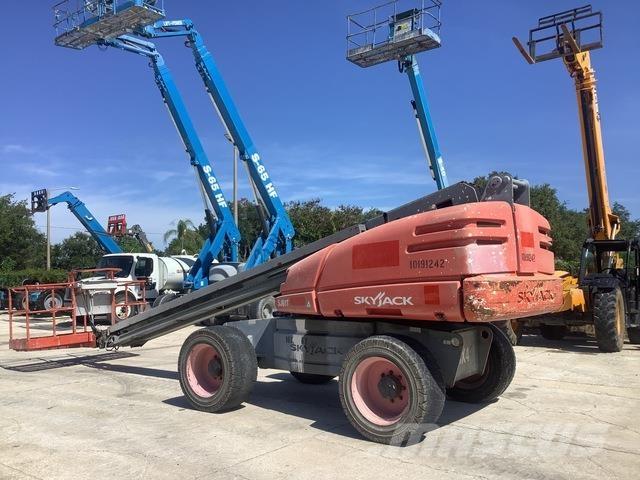 SkyJack SJ61T Construction - Others