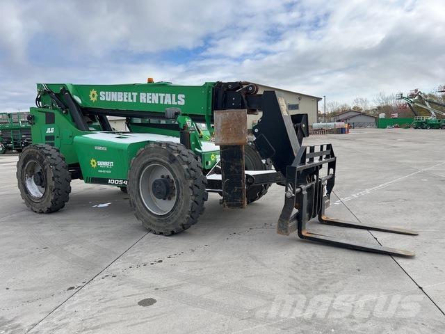 SkyTrak 10054 Telescopic handlers