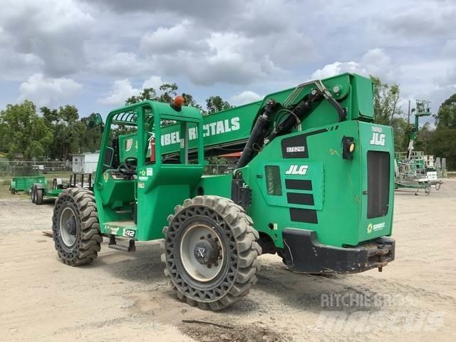 SkyTrak 8042 Telescopic handlers