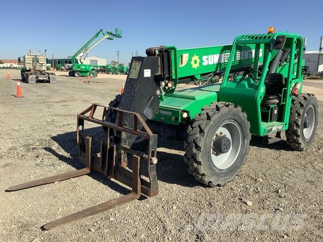 SkyTrak 8042 Telescopic handlers