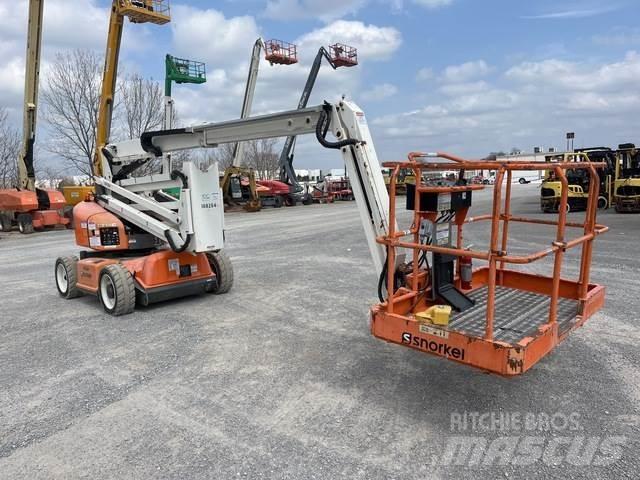 Snorkel A46JE Articulated boom lifts