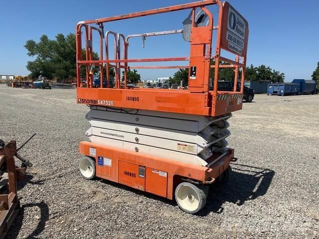 Snorkel S4732E Scissor lifts