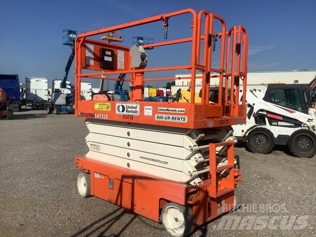 Snorkel S4732E Scissor lifts