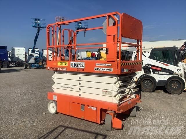 Snorkel S4732E Scissor lifts
