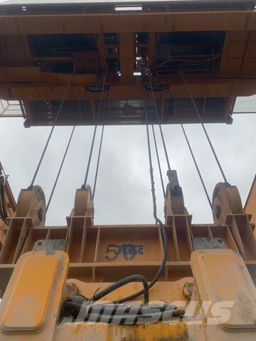  STAC Overhead and gantry cranes