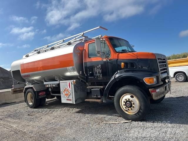 Sterling L7500 Tanker trucks