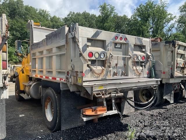 Sterling L8500 Snow blades and plows