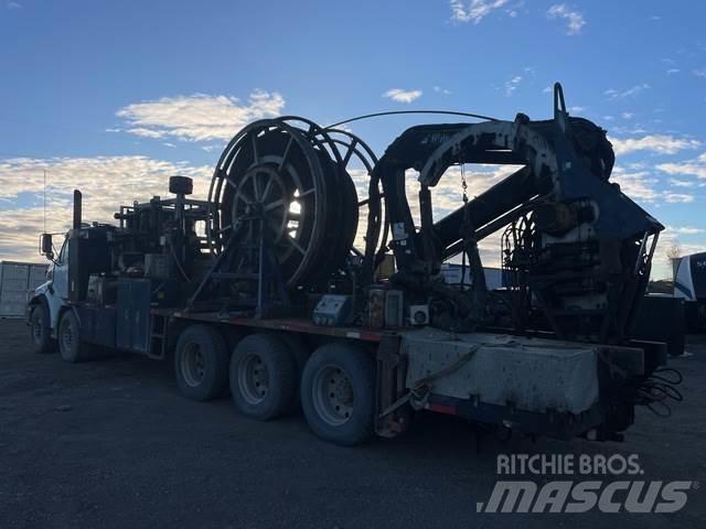 Sterling L9500 Construction - Others