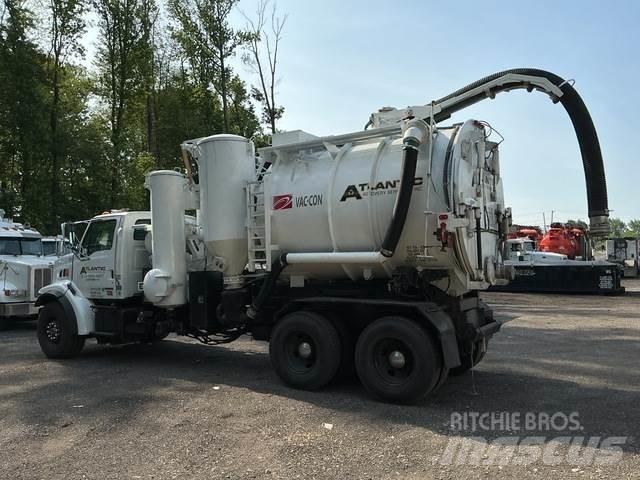 Sterling L9500 Crawler excavators