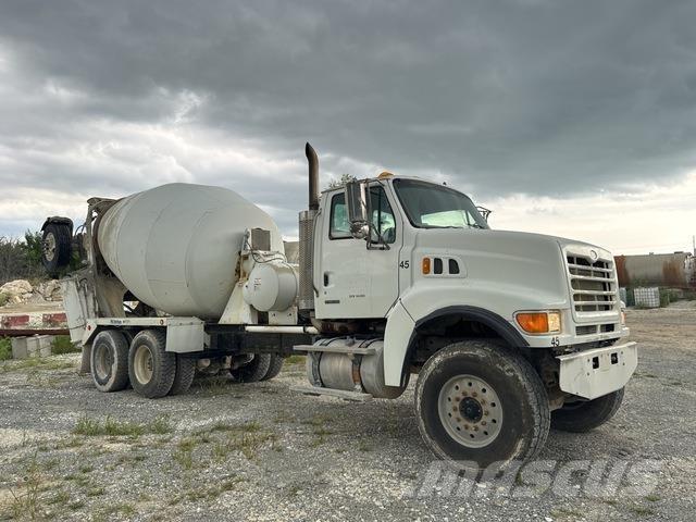 Sterling L9500 Other trucks