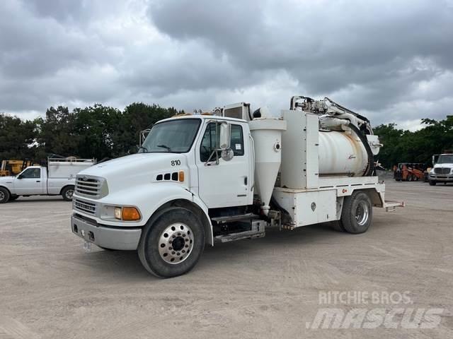 Sterling M7500 Combi / vacuum trucks