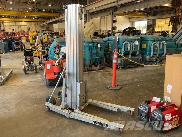 Sumner 2124 Winches, hoists and material lifts