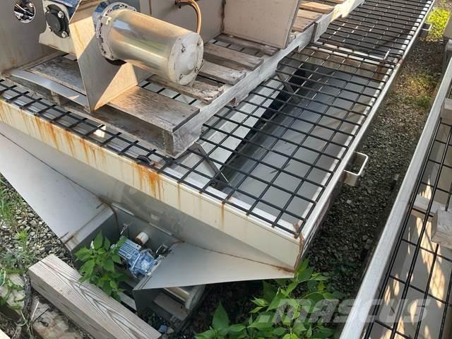 Swenson  Sand and salt spreaders