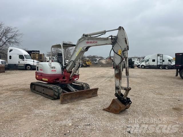 Takeuchi TB260 Crawler excavators