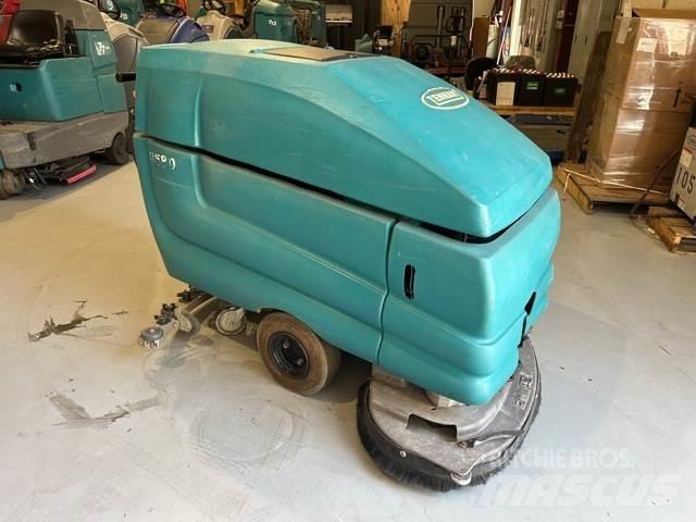 Tennant 5680 Scrubber dryers