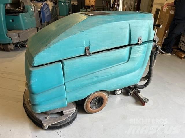 Tennant 5680 Scrubber dryers