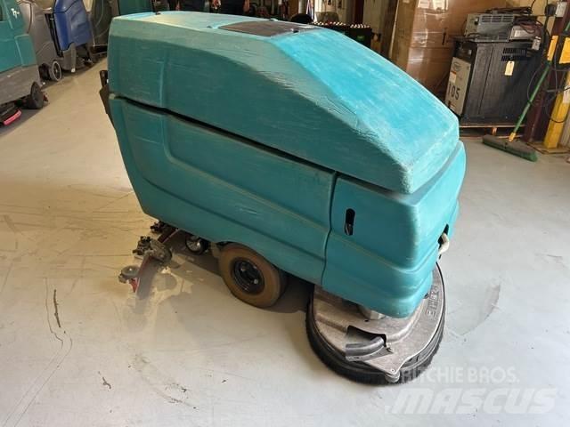 Tennant 5680 Scrubber dryers