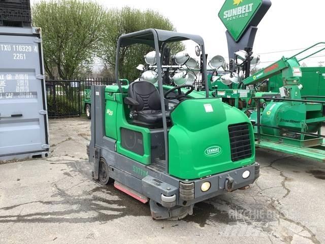 Tennant M20 Scrubber dryers