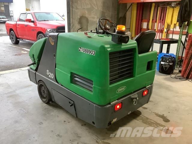 Tennant S20 Indoor sweepers
