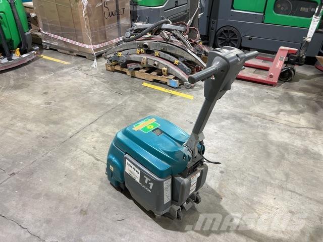 Tennant T1B Scrubber dryers