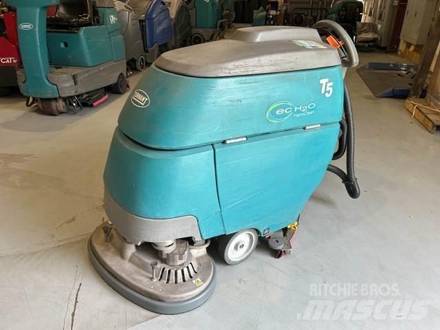 Tennant T5 Scrubber dryers