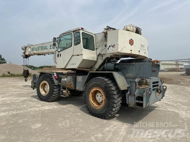 Terex TR230 Rough terrain cranes