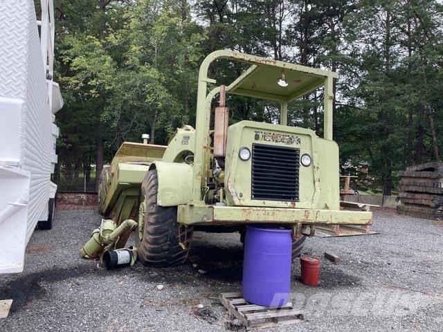 Terex TS14B Scrapers