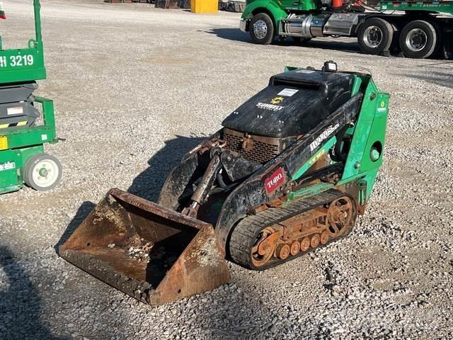 Toro 22323G Skid steer loaders
