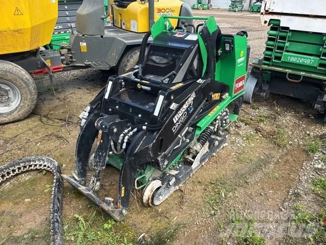 Toro 22327G Skid steer loaders