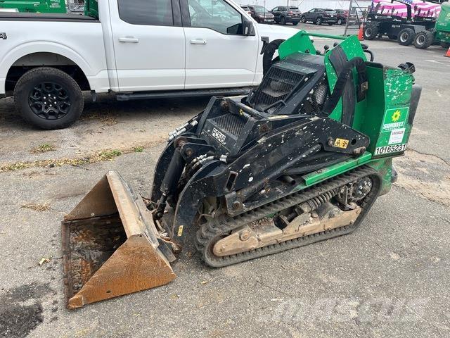 Toro 22327G Skid steer loaders
