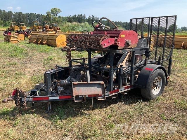 Toro 427 Skid steer loaders