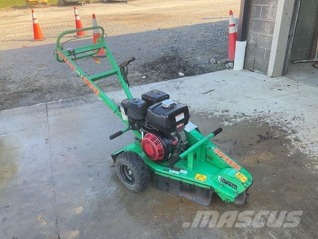 Toro SGR-13 Stump grinders