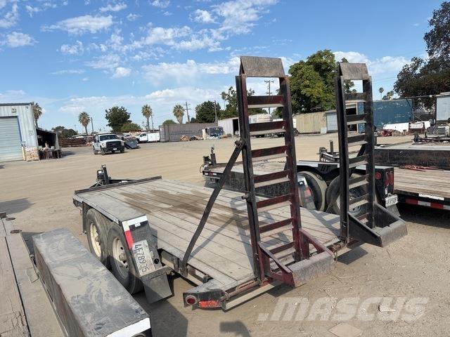 TOWMASTER C10 Vehicle transport trailers