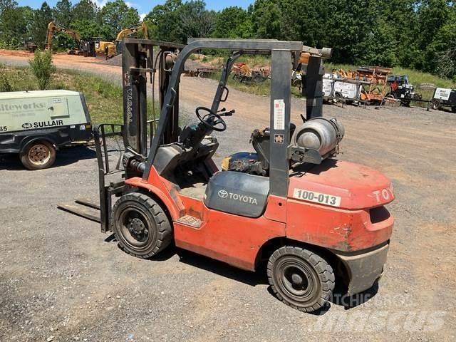 Toyota 7FGU32 Construction - Others