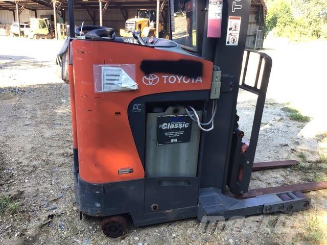 Toyota 8BRU23 Electric forklift trucks