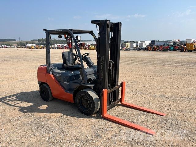 Toyota 8DFU30 Construction - Others