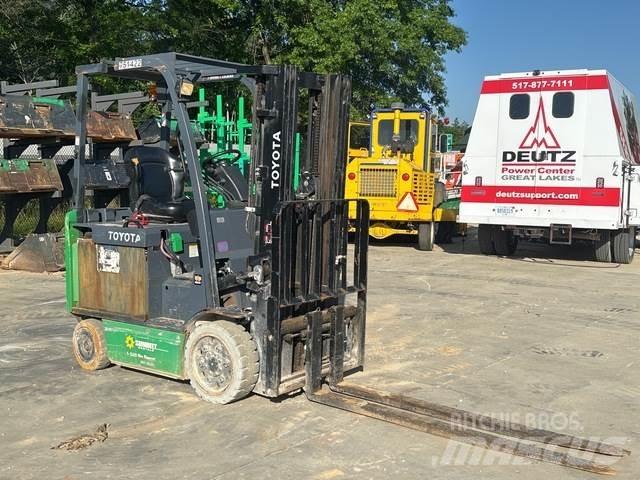 Toyota 8FBCU25 Electric forklift trucks