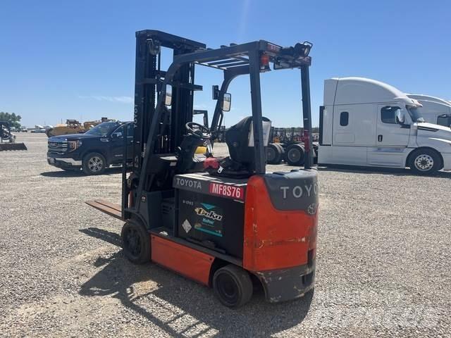 Toyota 8FBCU32 Electric forklift trucks