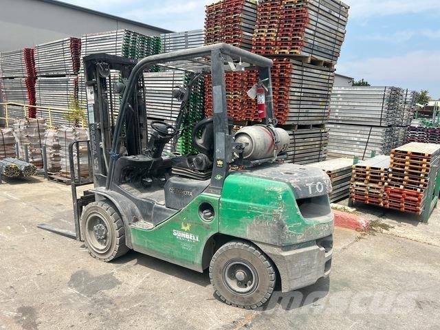 Toyota 8FGU30 Construction - Others