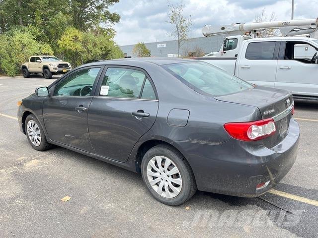 Toyota Corolla Cars