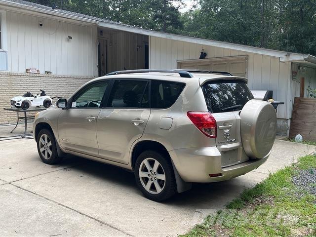 Toyota RAV4 Cars