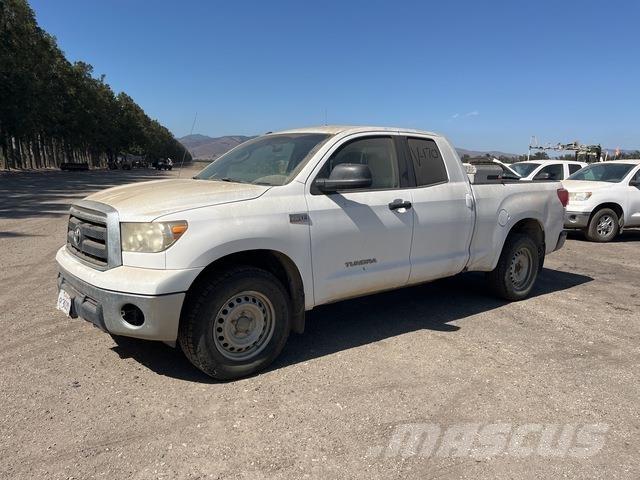 Toyota Tundra Pick up/Dropside