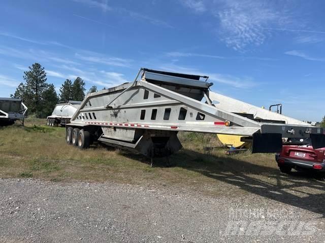 Trail King  Tipper trailers