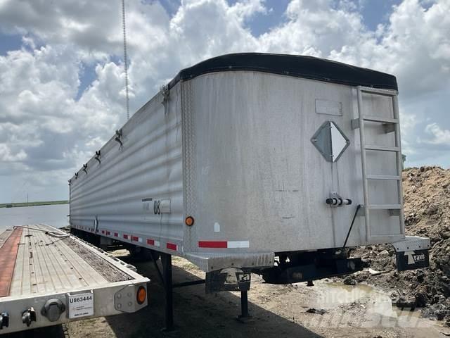 Travis  Tipper trailers