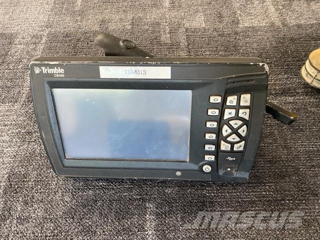 Trimble GCS900 Other components
