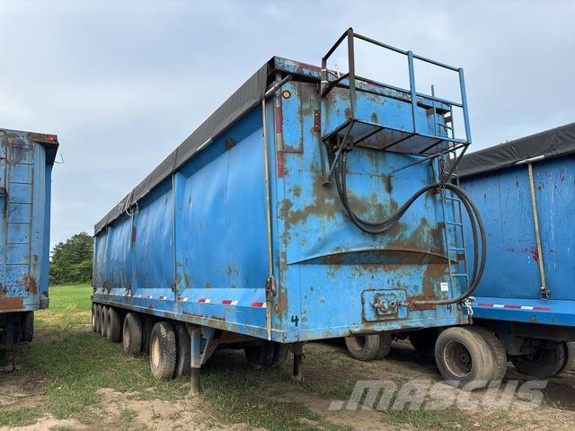 Universal  Walking floor semi-trailers