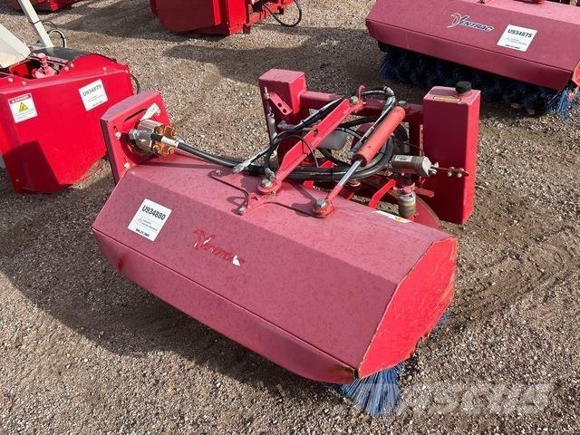 Ventrac NJ380 Brushes